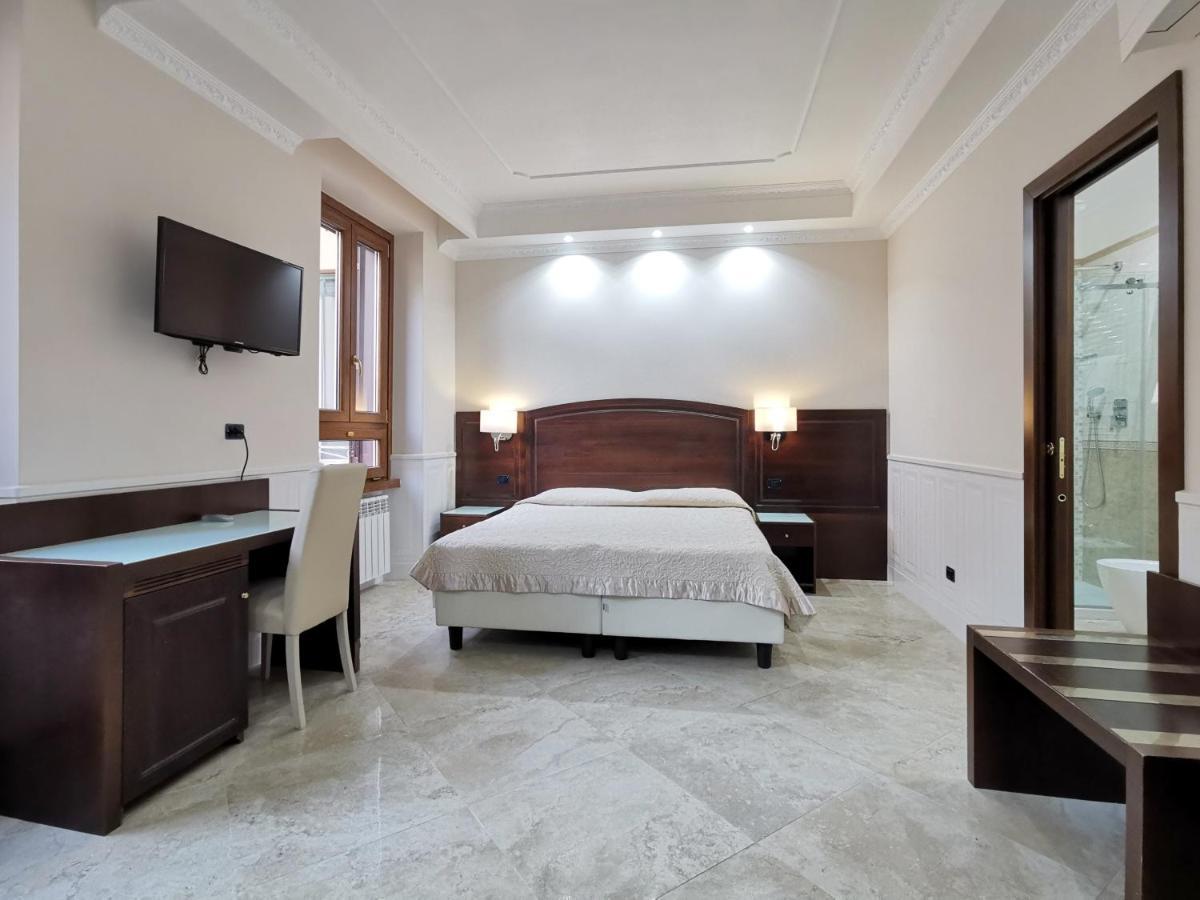 Valentino Palace 3* Rome