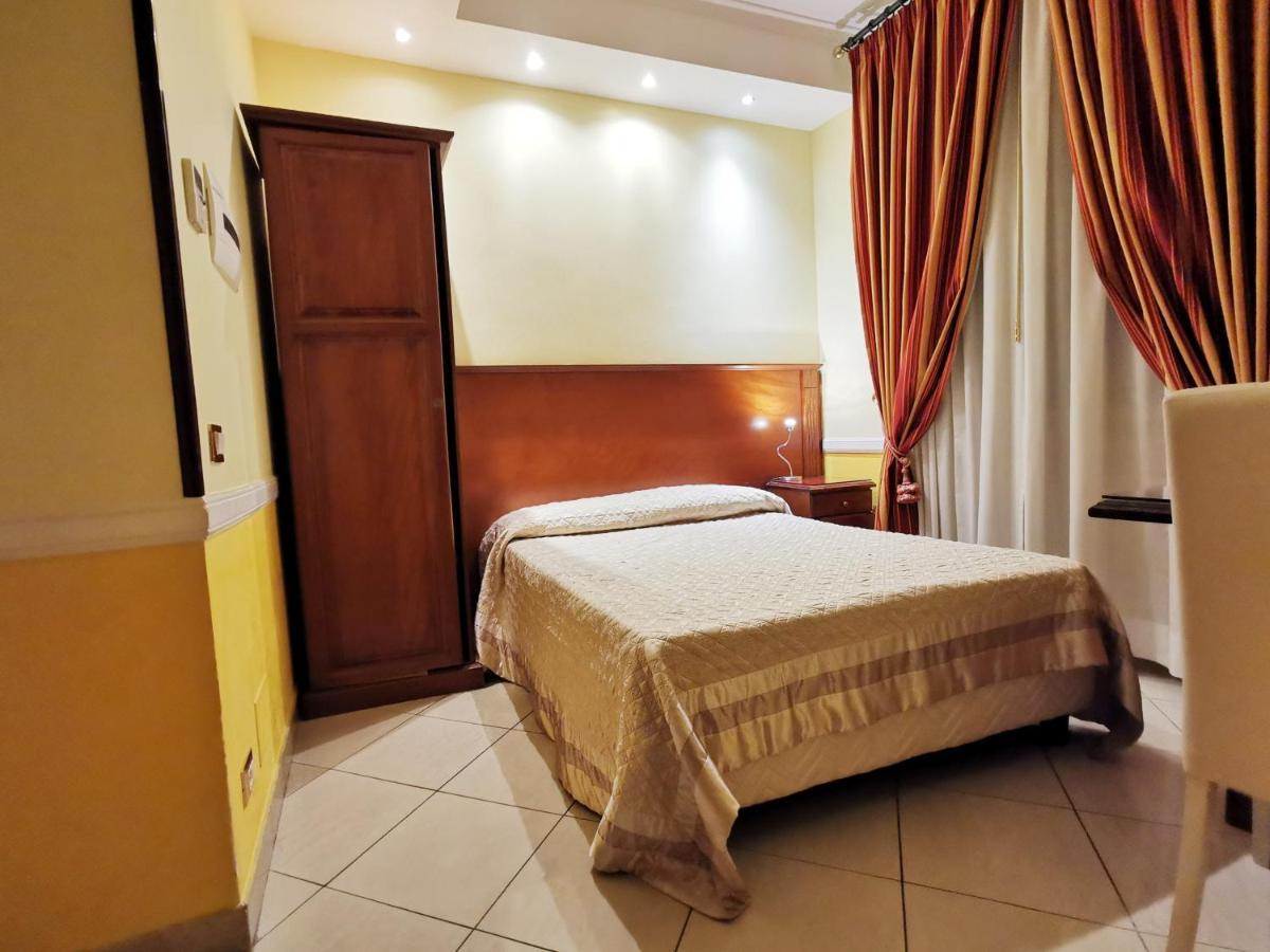 Valentino Palace Roma